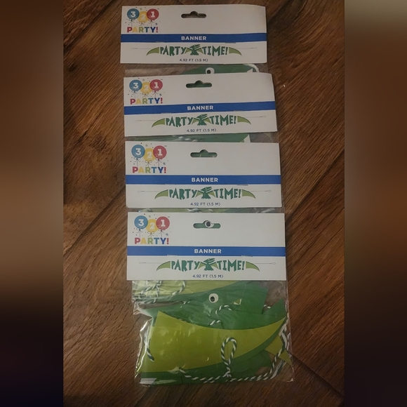 DINOSAUR PARTY SUPPLIES - Picture 3 of 6